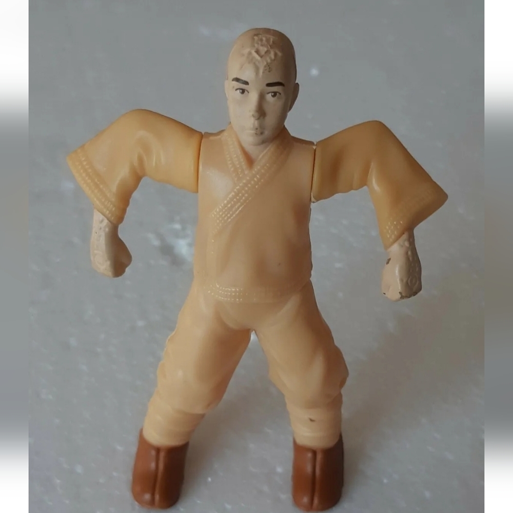McDonald's Happy Meal 2010 Avatar The Last Airbender Aang Glider Toy #1